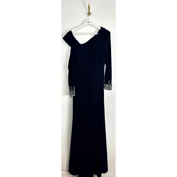 MAC DUGGAL One-Shoulder Long Sleeve Jersey Gown in Midnight Size US 14